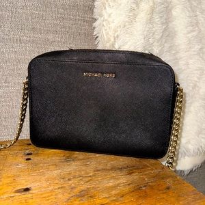 Michael Kors Crossover Bag